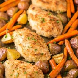 This one-pan chicken dinner is delicious and family-friendly. It's a one pan meal with just 6 ingredients! Such an easy dinner idea.